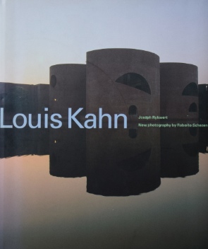 新しい写真で綴られたカーンの作品集Louis Kahn｜建築書・洋書