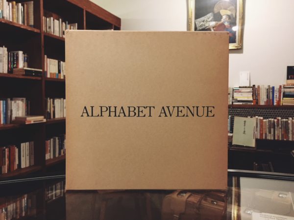 アルファベットアベニュー ALPHABET AVENUE ｜ 新井満/石阪春生 ｜ 画文集・コラージュ