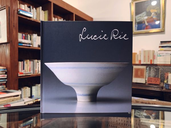 ルーシー・リー展 Lucie Rie: A Retrospective ｜ 東京国立近代美術館 ｜ 美術・陶芸・図録