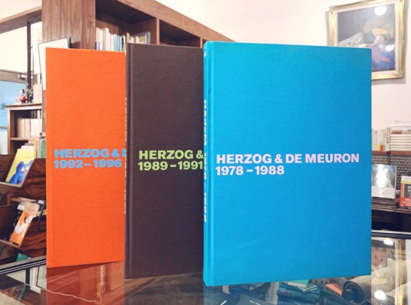 再入荷！ ヘルツォーク＆ド・ムーロン全作品集vol.1-3　HERZOG & DE MEURON The Complete Works vol.1-3 ｜ 建築書