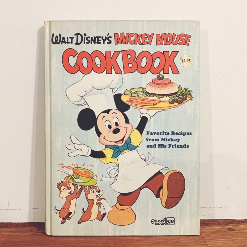 ディズニーのレシピ絵本 Walt Disney S Mickey Mouse Cook Book 1975年初版 Golden Press 海外絵本 料理本 レシピ集 古本 版画 骨董の出張買取 大阪の古書 象々
