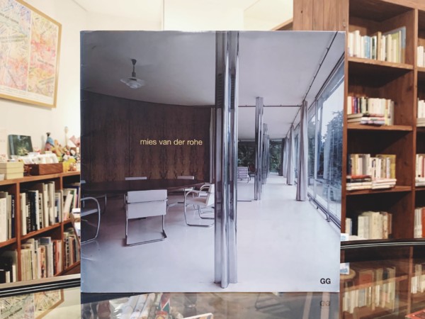 ミース・ファン・デル・ローエ作品集　Mies van der Rohe ｜ 建築書