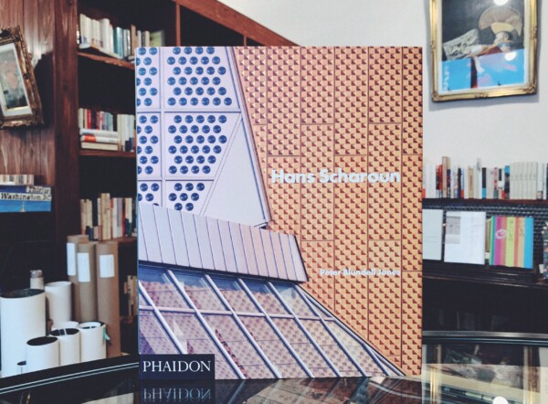 再入荷！ ハンス・シャロウン作品集　Hans Scharoun ｜ Peter Blundell Jones・PHAIDON ｜ 建築書