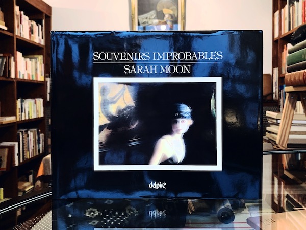 サラ・ムーン写真集　SARAH MOON: SOUVENIRS IMPROBABLES ｜ 1981年・delpire ｜ 写真集
