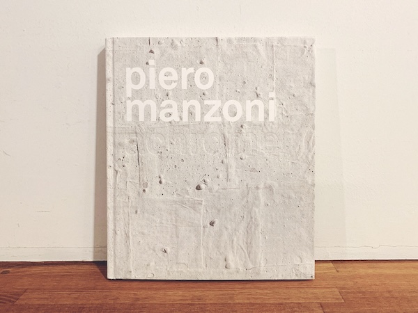 ピエロ・マンゾーニ作品集　Piero Manzoni: achrome ｜ 2016年・HAZAN ｜ 現代美術・作品集